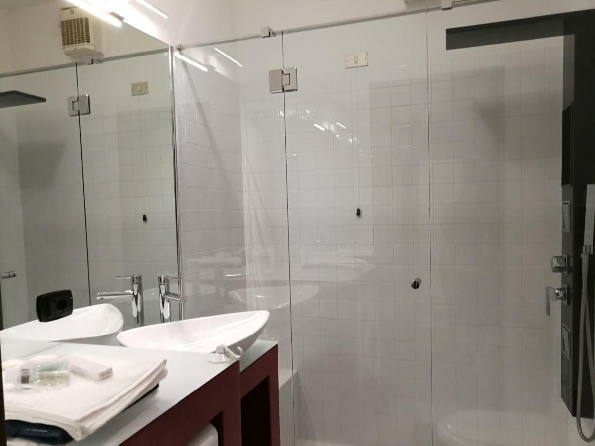 Carducci Apartment - The V Collection Турате Экстерьер фото